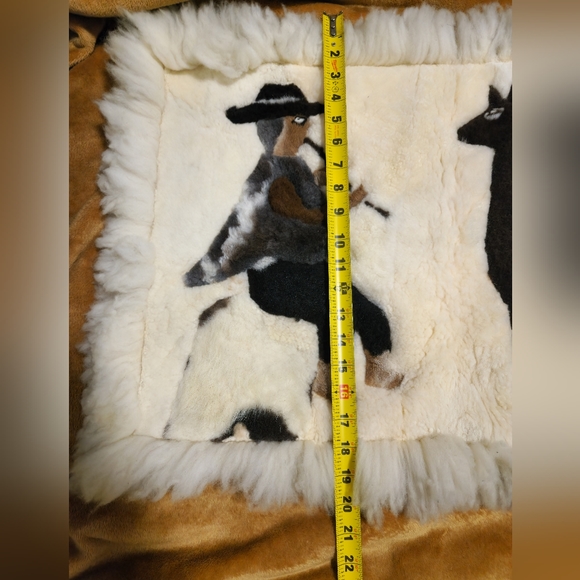 Handmade Peruvian Rugs Alpaca Fur - Picture 14 of 15